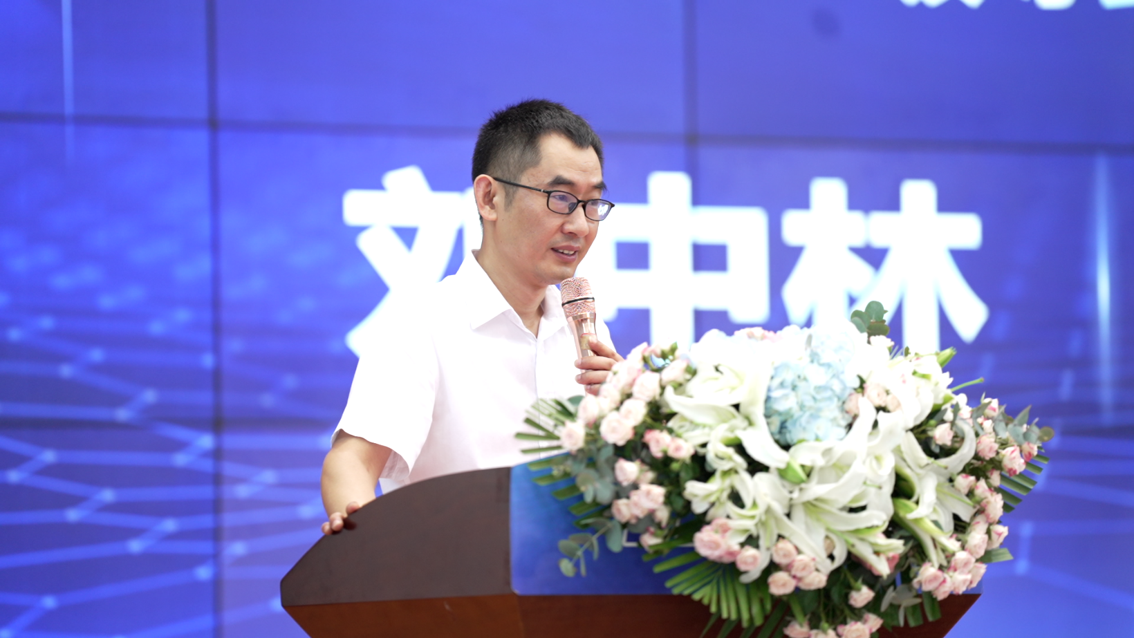 喜訊 | 重慶宇隧再次單筆億元設(shè)備采購簽約儀式圓滿舉行！