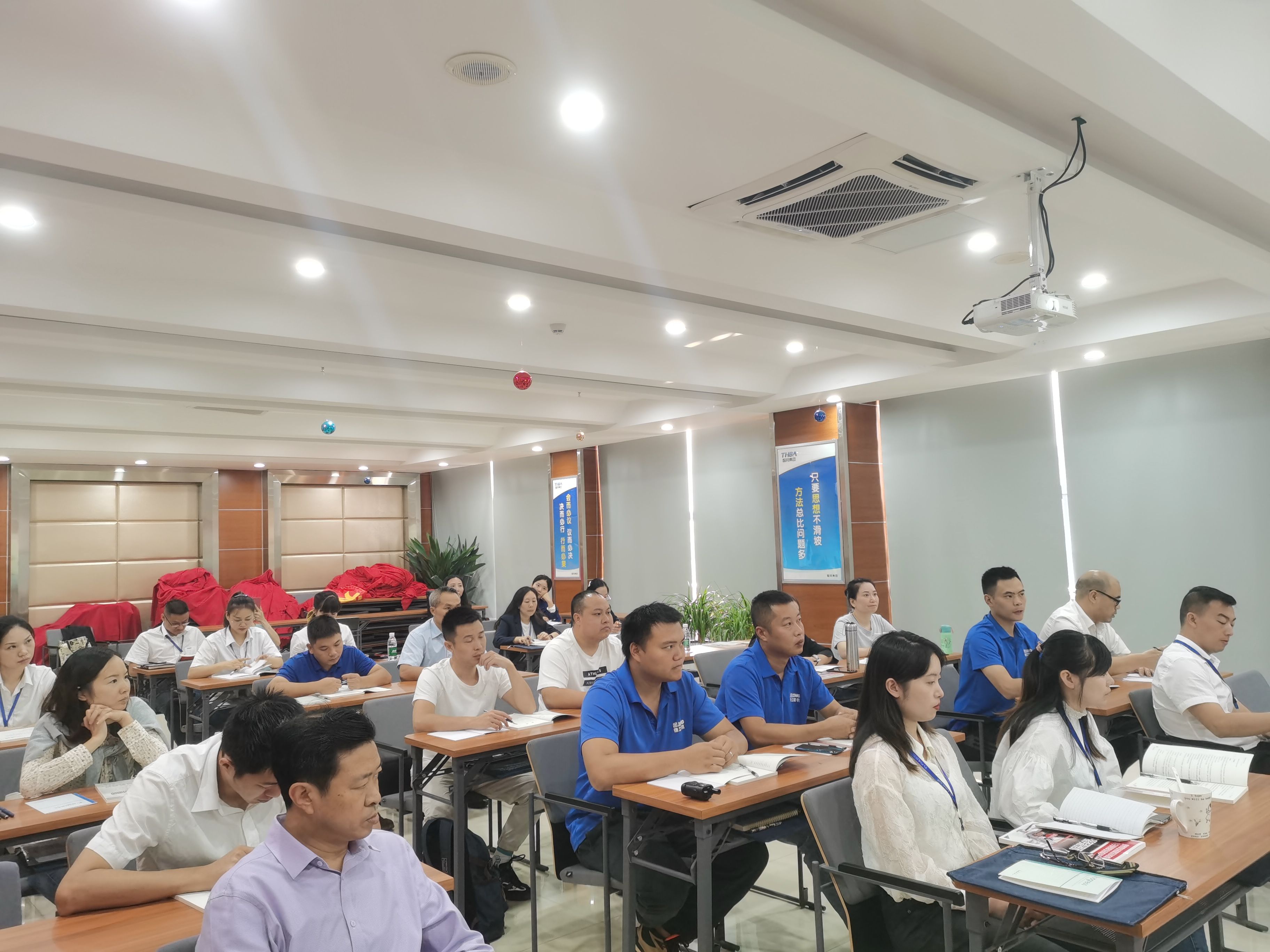 提升職業(yè)技能 強(qiáng)化學(xué)習(xí)賦能——智邦集團(tuán)開展高級客戶服務(wù)管理師培訓(xùn)