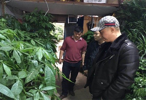 厲行節(jié)約 親臨市場(chǎng)