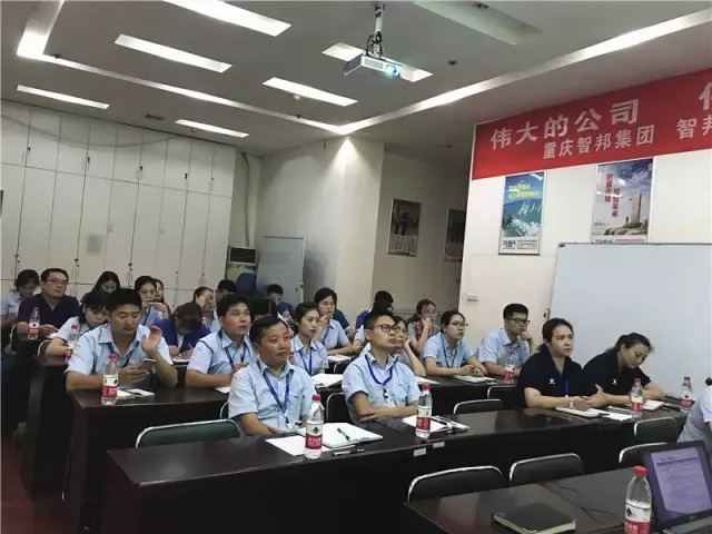 加強(qiáng)保密教育，增強(qiáng)保密觀念